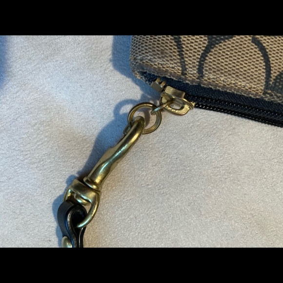 Authentic Coach Wristlet - Picture 5 of 8